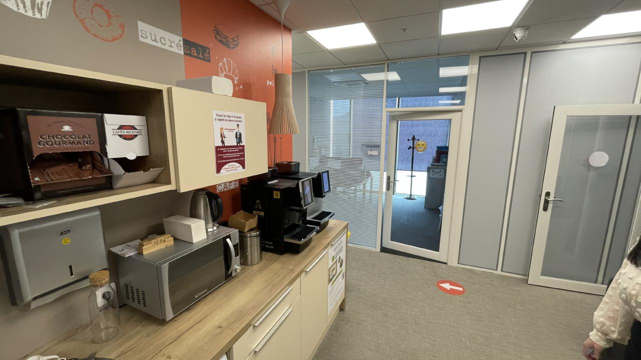Bureau Tours 293m² Location bureau Tours Indre-et-Loire OLBUR2310244 4